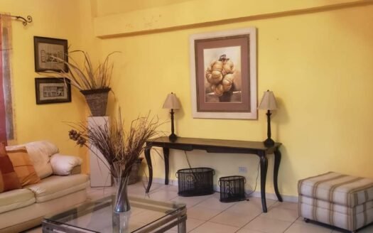 VENTA DE CASA COLONIAL EN COL. ZERON